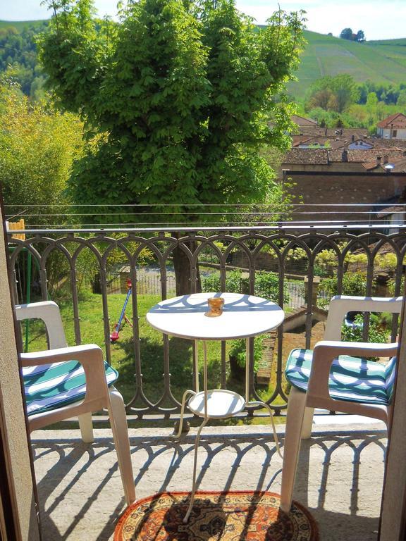 Tenuta Calabiana Diano dʼAlba Habitación foto